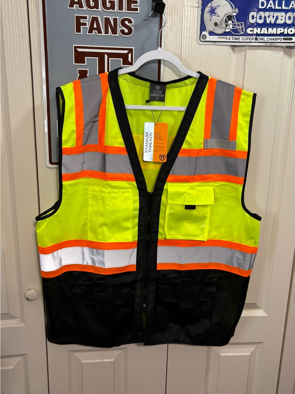 Titanium Threads High-Visibility Safety Vest - Yellow/Black
